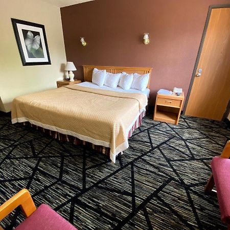 Woodland Inn & Suites Medford Exteriör bild