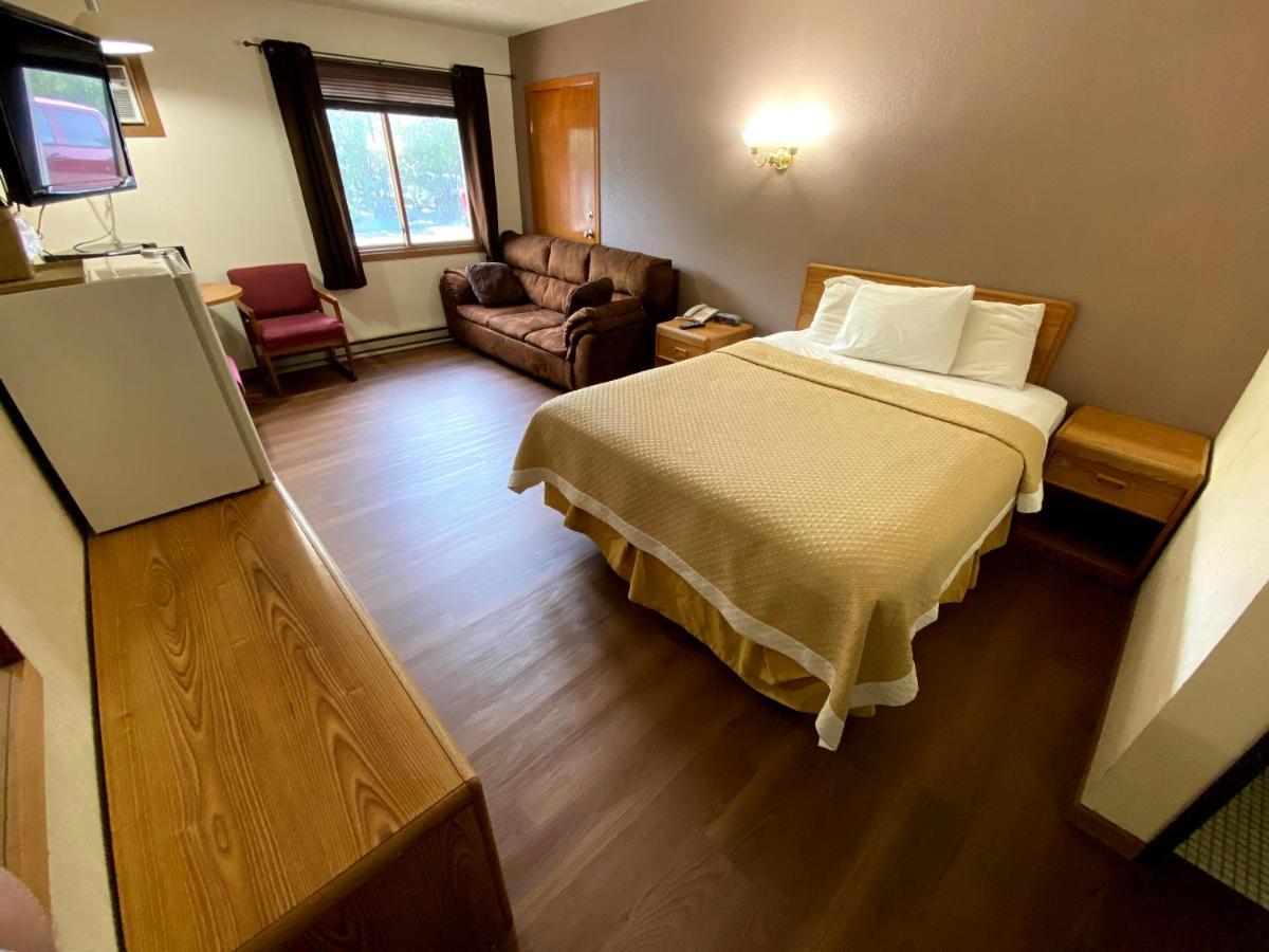 Woodland Inn & Suites Medford Exteriör bild